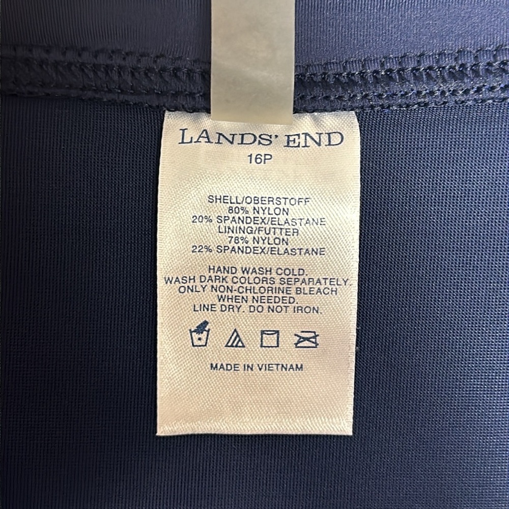 LAND'S END | Smoothing Swim Shorts Navy Women's Size 16P - Picture 4 of 4